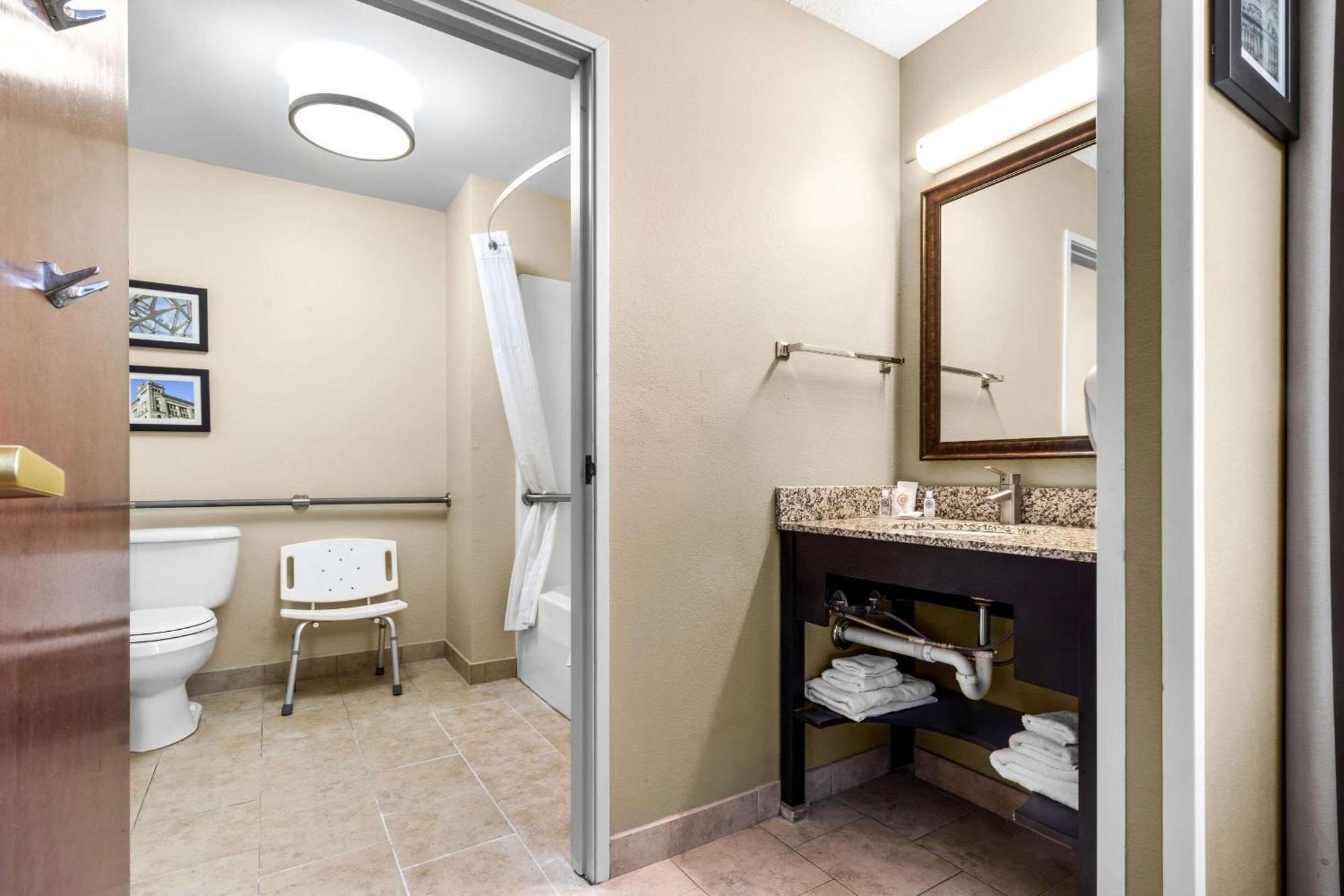 Comfort Inn Evansville East Esterno foto
