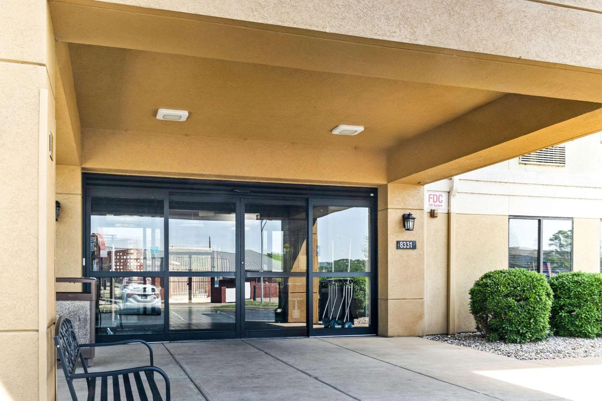 Comfort Inn Evansville East Esterno foto